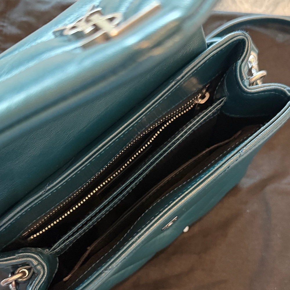 Saint Laurent Matelasse Calfskin Monogram LouLou Toy Crossbody - Picture 12 of 16